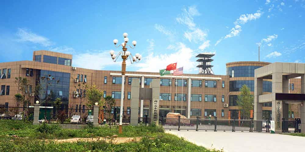 商丘东和用蜜桃成人网色情自动排渣过滤机过滤废机油